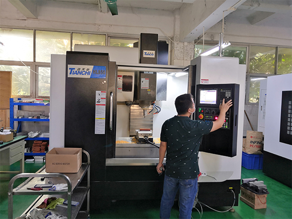 立式加工中心cnc 立式加工中心cnc