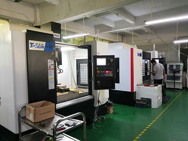 數(shù)控精雕機(jī)廠家